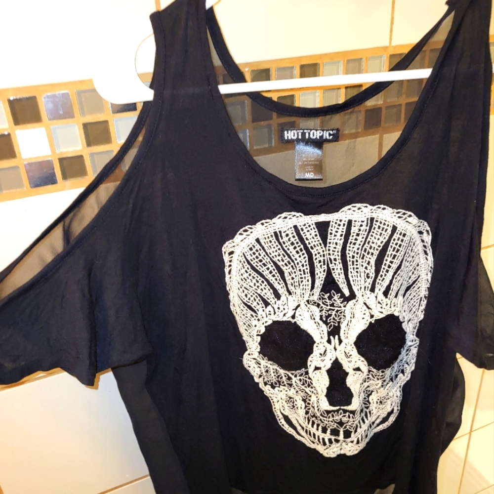 Women's shirt